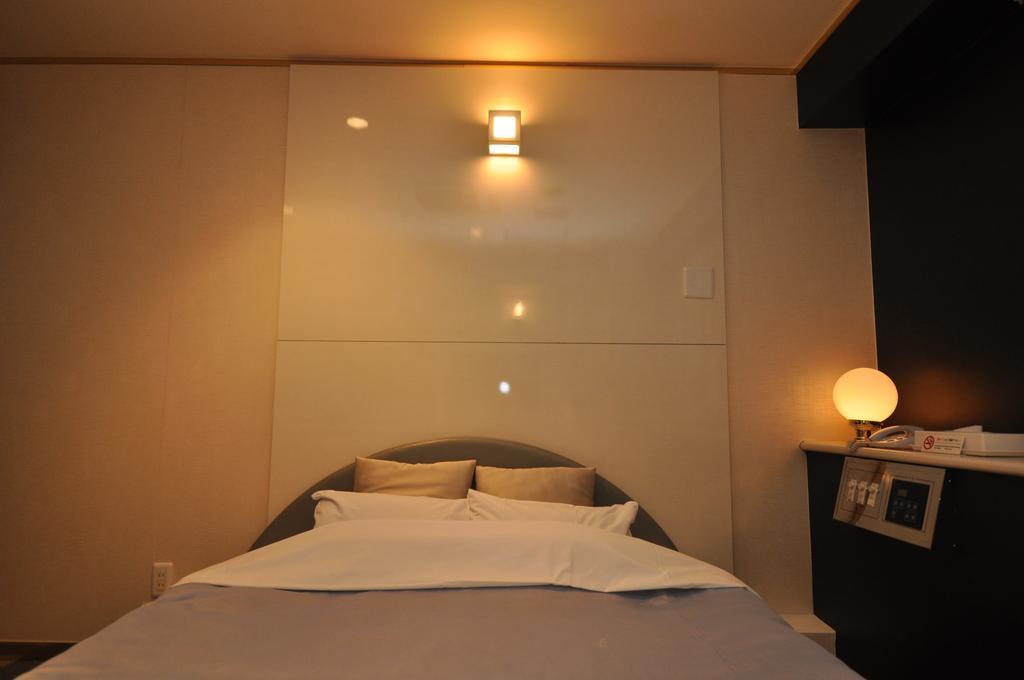 ホテルボストンクラブ （大人専用） 東京都 部屋 写真